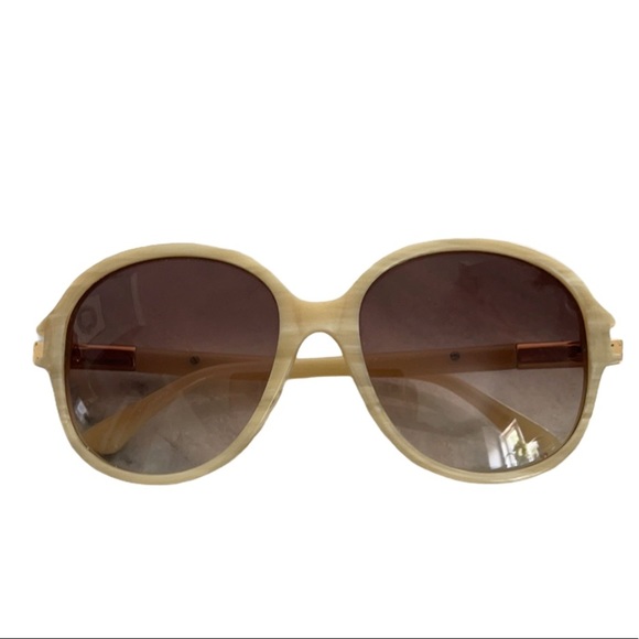 Chloe Ivory & Gold Sunglasses - Picture 5 of 13